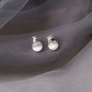 COPY - White Cat eye stone bulb stud earrings